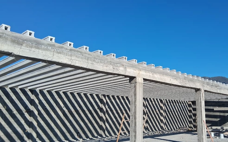Vigueta Tubular en obra — vista 1